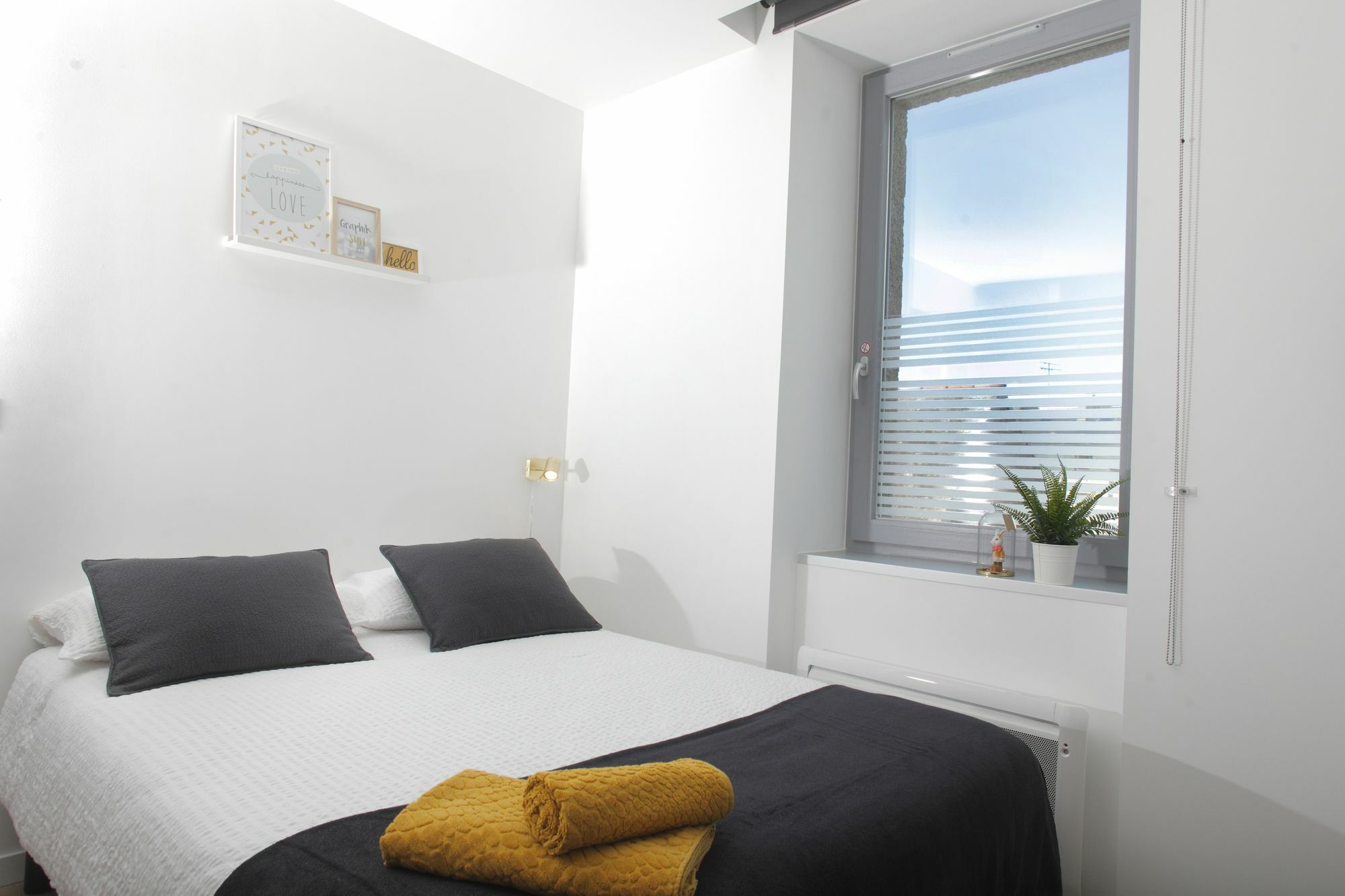 Sleepinconcarneau, 200 M De La Mer, Centre-Ville Pietonnier Экстерьер фото